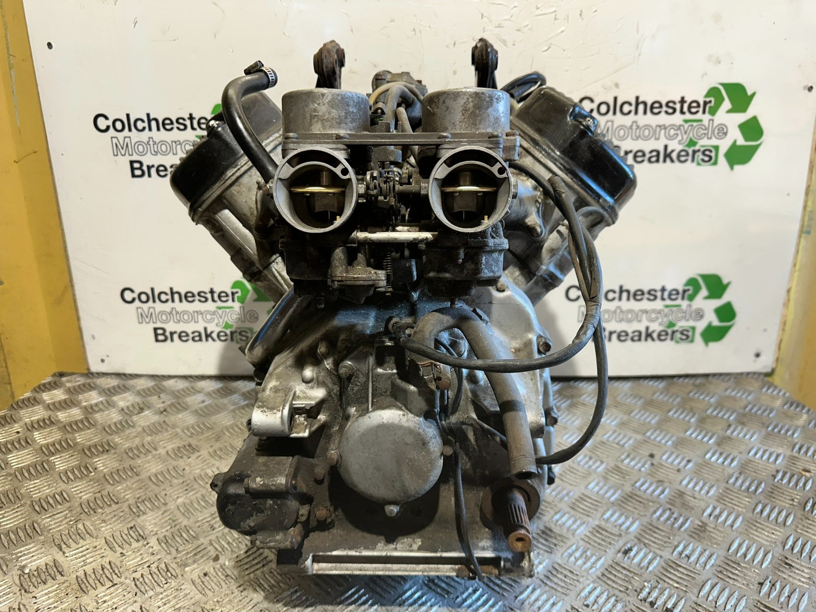 HONDA GL500 GL 500 SILVERWING ENGINE AND CARBS YEAR 1981-82  (CMB1168)