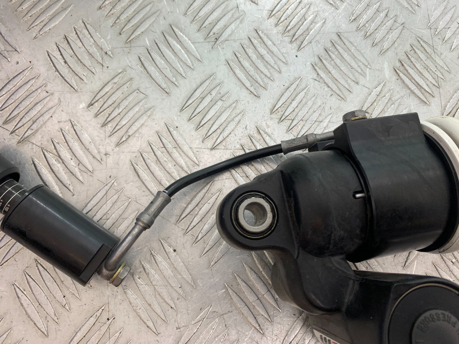 KTM 1290 SUPER DUKE R REAR SHOCK   YEAR 2020-2024 (CMB1272)