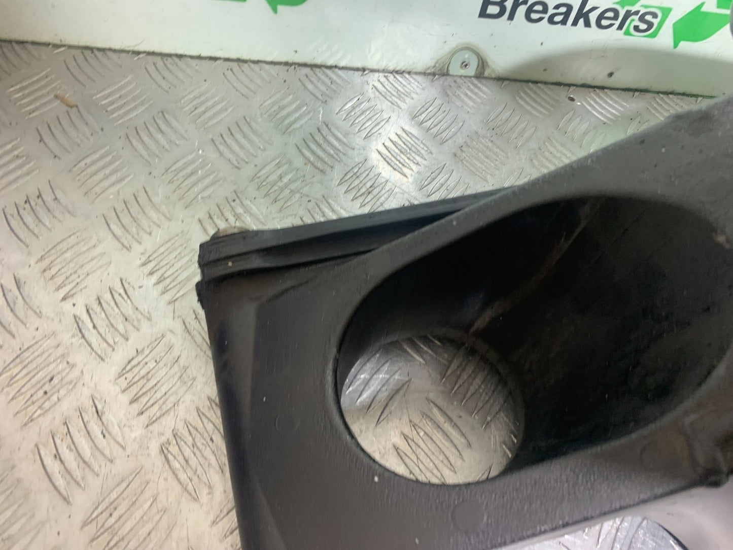 YAMAHA YZF R1 14 B BIG BANG SWINGARM    2009-14 (CMB1175)