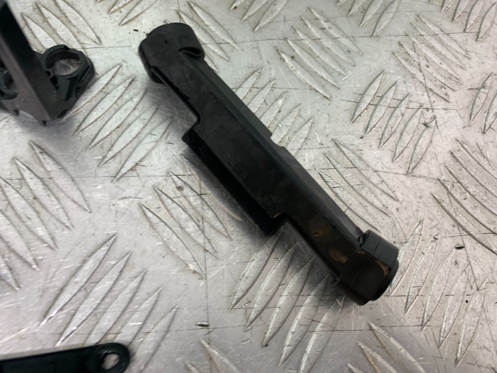 KTM 1290 SUPER DUKE R BRACKETS & COVERS YEAR 2020-2024 (CMB1272)