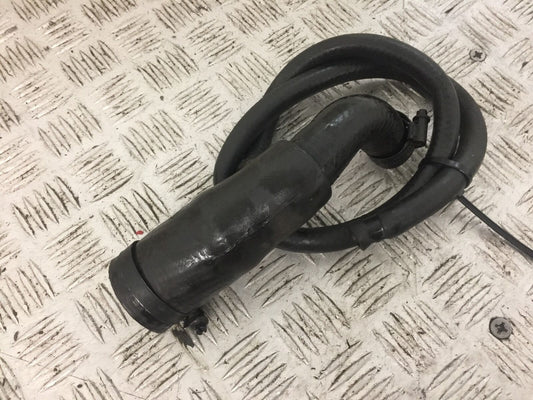 TRIUMPH TROPHY 900 WATER HOSE YEAR 1993-95 (STOCK 799)