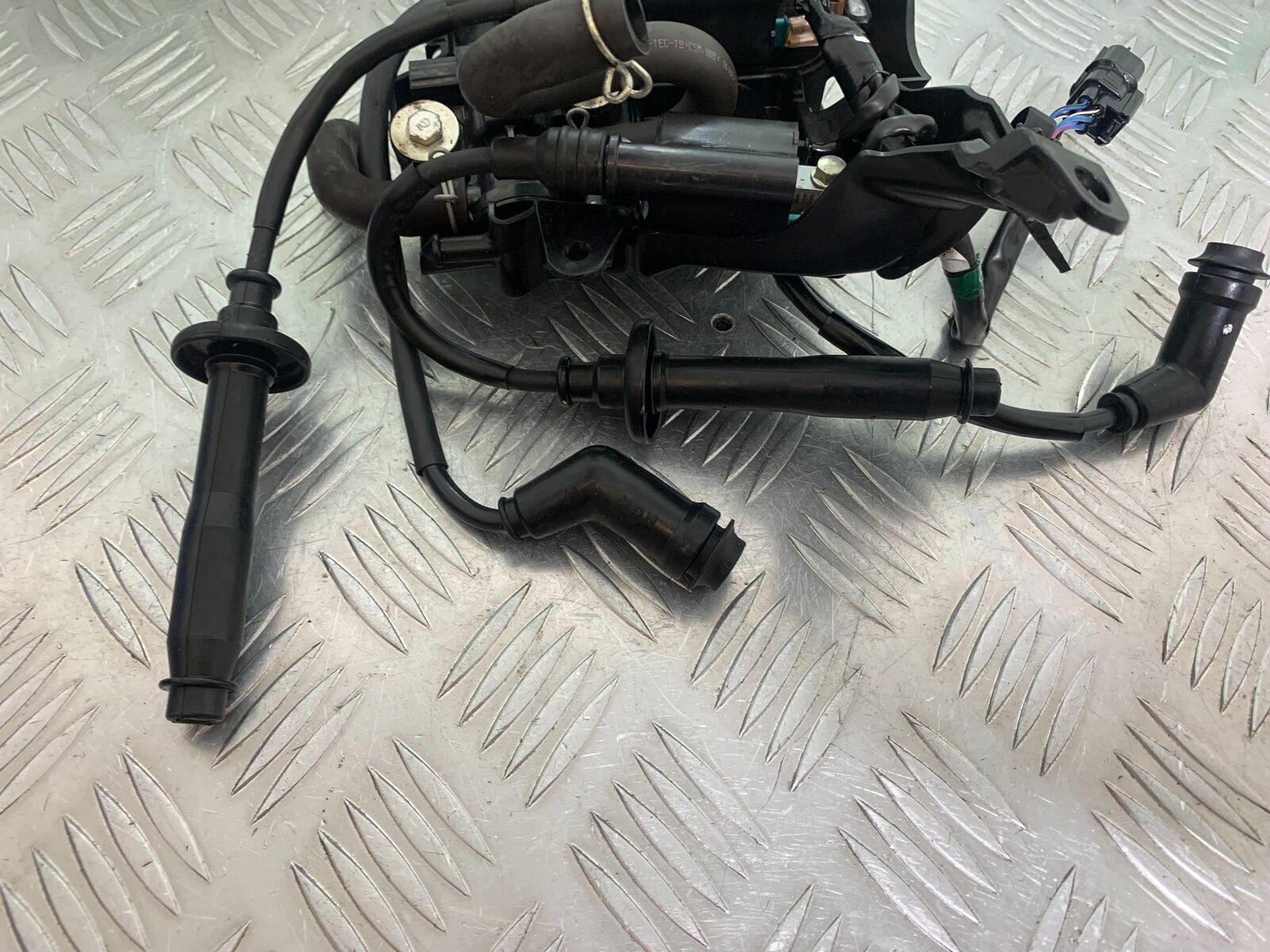 HONDA CRF1000 (DCT) AFRICA TWIN COILS AND CAPS  YEAR 2017 (CMB1030)