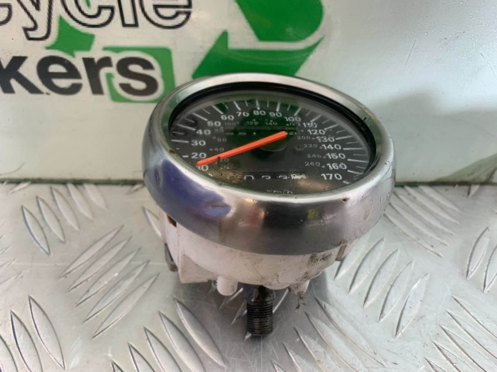 SUZUKI GSF1200  GSF 1200 BANDIT SPEEDO  YEAR 1997-2000 (CMB1149)