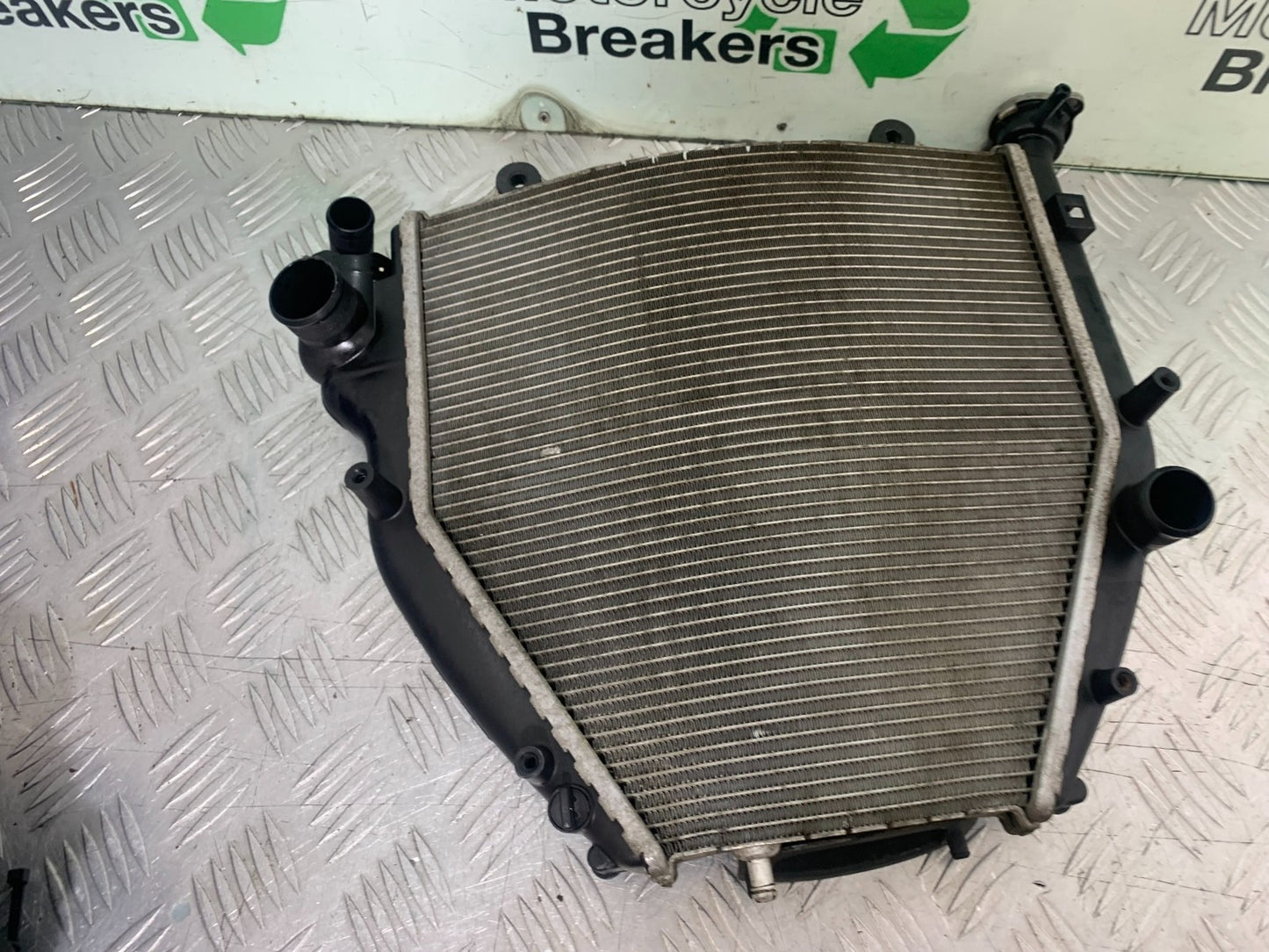 BMW K1300 S K 1300 S RADIATOR  YEAR 2009-16 (CMB1216)