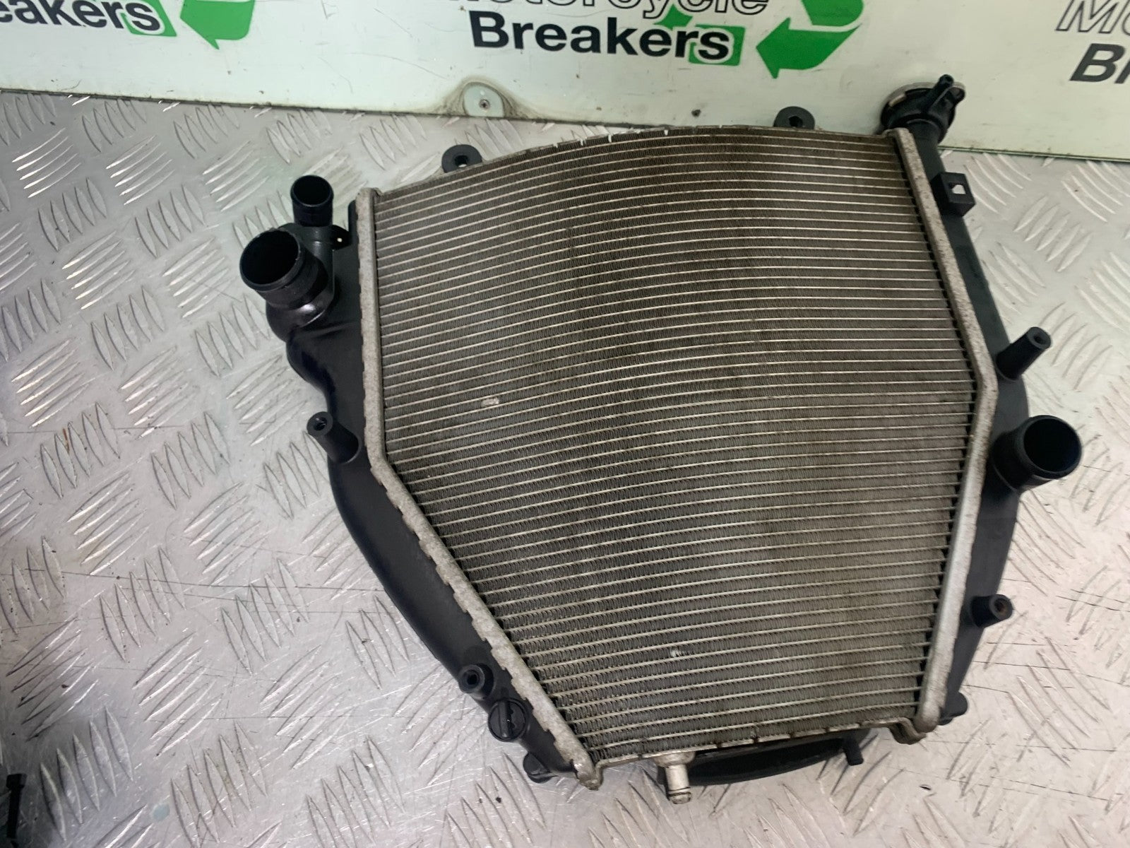 BMW K1300 S K 1300 S RADIATOR  YEAR 2009-16 (CMB1216)