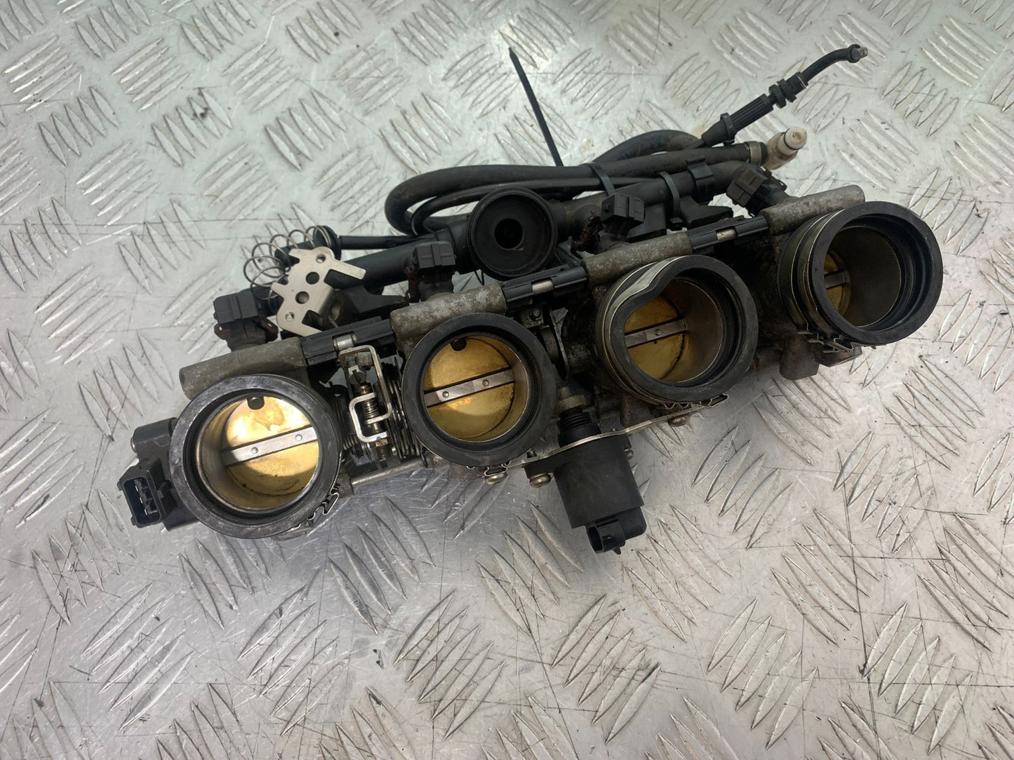 BMW K1300 S K 1300 S THROTTLE BODIES  YEAR 2009-16 (CMB1216)