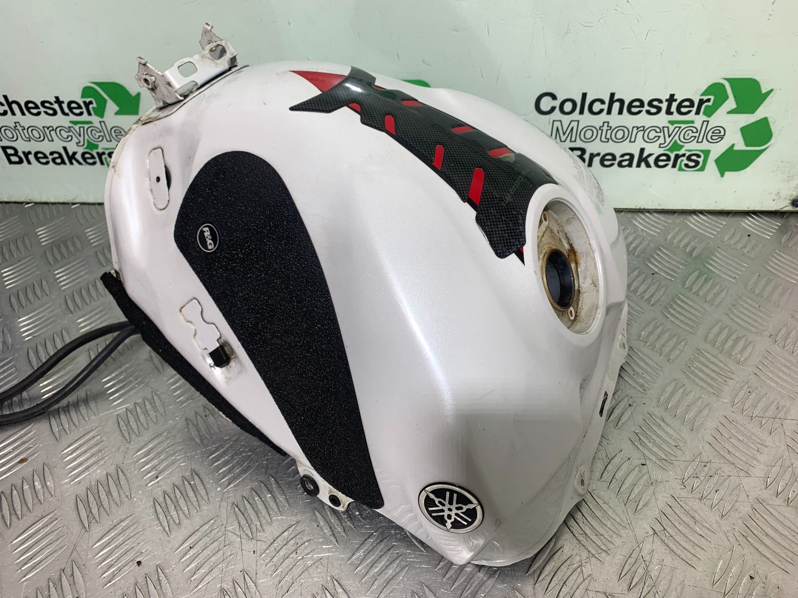 YAMAHA YZF R1 4C8 PETROL TANK  YEAR 2007-2008 (CMB1237)