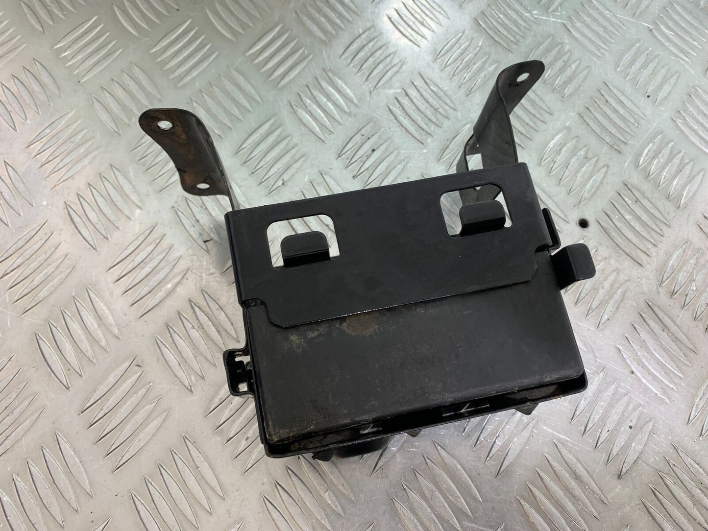 KAWASAKI Z650 KZ650 BATTERY BOX  YEAR 1979-1980 (CMB1023)