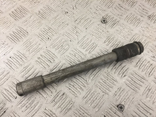 HONDA CB600 CB 600 HORNET FRONT SPINDLE YEAR 1999-02 (STOCK 865)