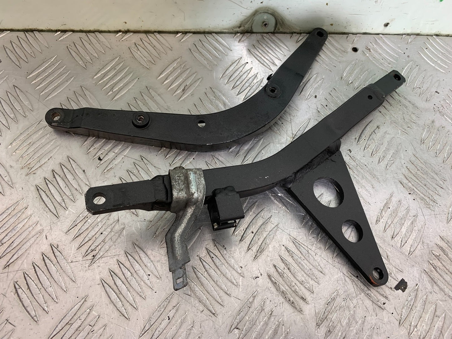 KAWASAKI GTR1400 GTR 1400 FRAME RAILS  YEAR 2007-2009 (CMB1306)