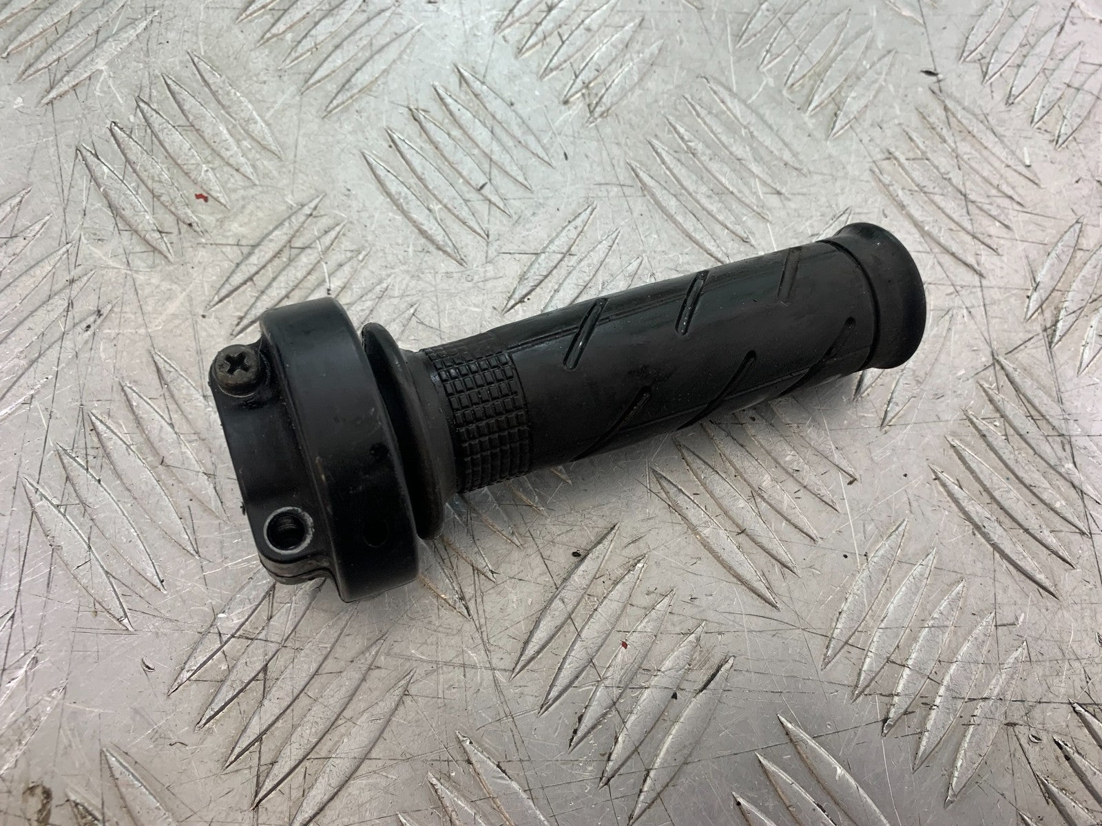 HONDA CBR1000 rr FIREBLADE THROTTLE AND GRIP  2008-2011 (CMB1253)