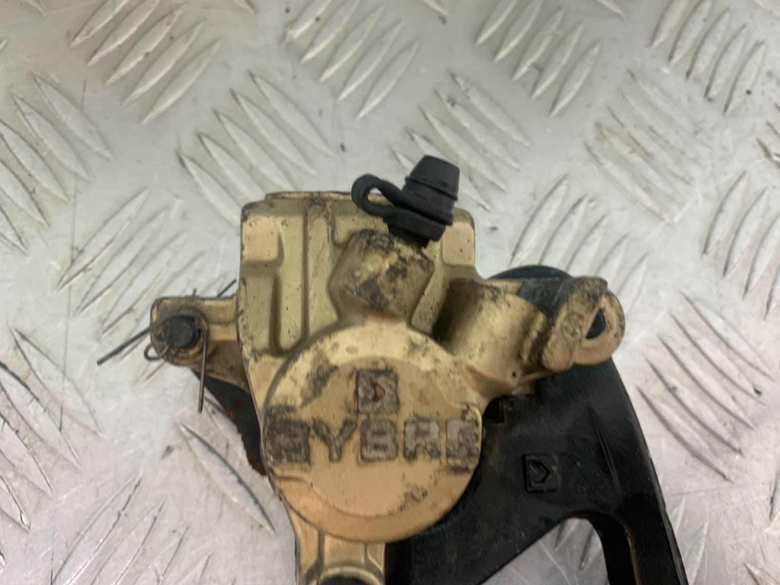 ROYAL ENFIELD HIMALAYAN 411 REAR BRAKE CALIPER  YEAR 2018-2023 (CMB1322)