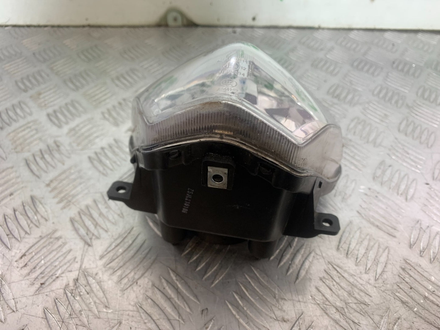 SINNIS TERRAIN 125 HEADLIGHT   YEAR 2017-2020 (CMB1241)