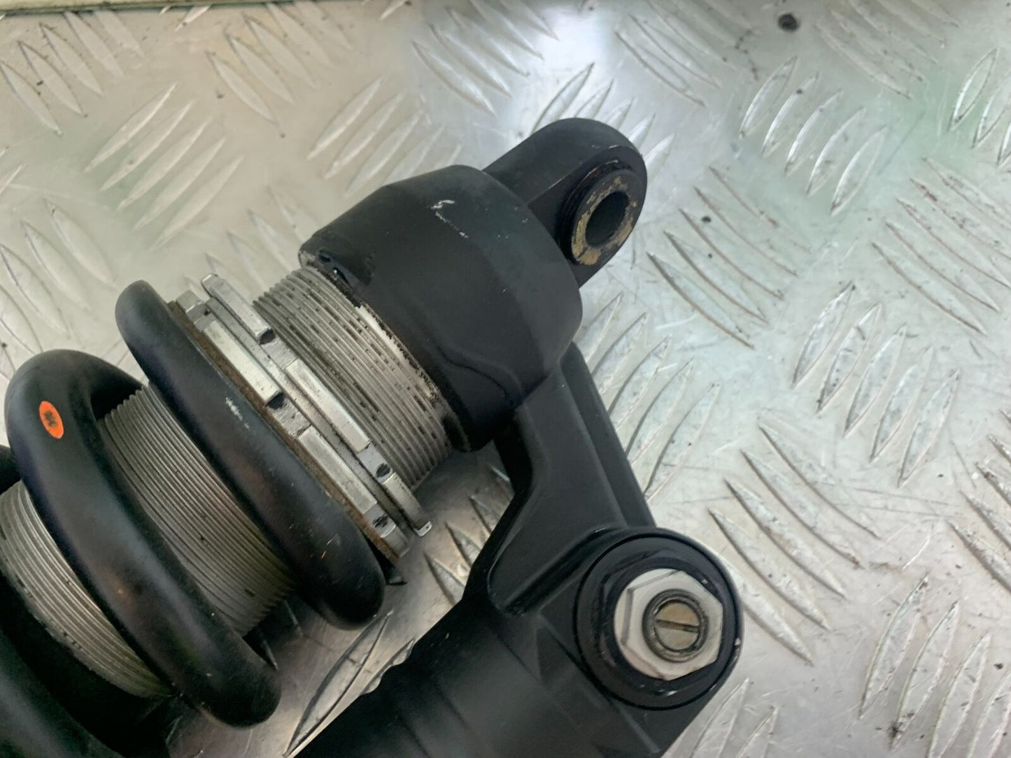 KTM 990 SUPERMOTO T REAR SHOCK  YEAR 2010-2011  (CMB1127)