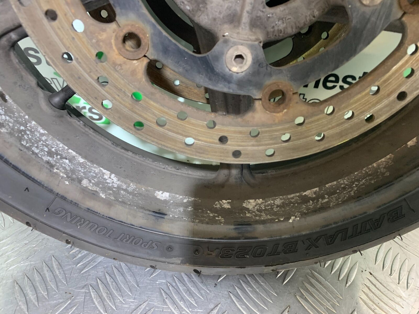 SUZUKI SV650 X SV 650 X FRONT WHEEL  YEAR 2018-2022  (CMB1081)