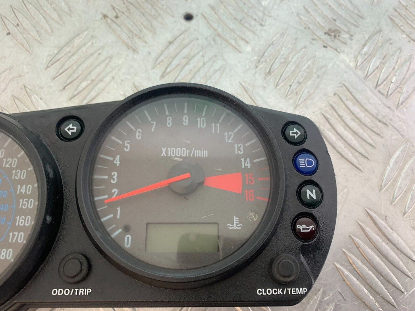 KAWASAKI ZX6R ZX6 J CLOCKS SPEEDO DASH  YEAR 2000 (CMB1129)