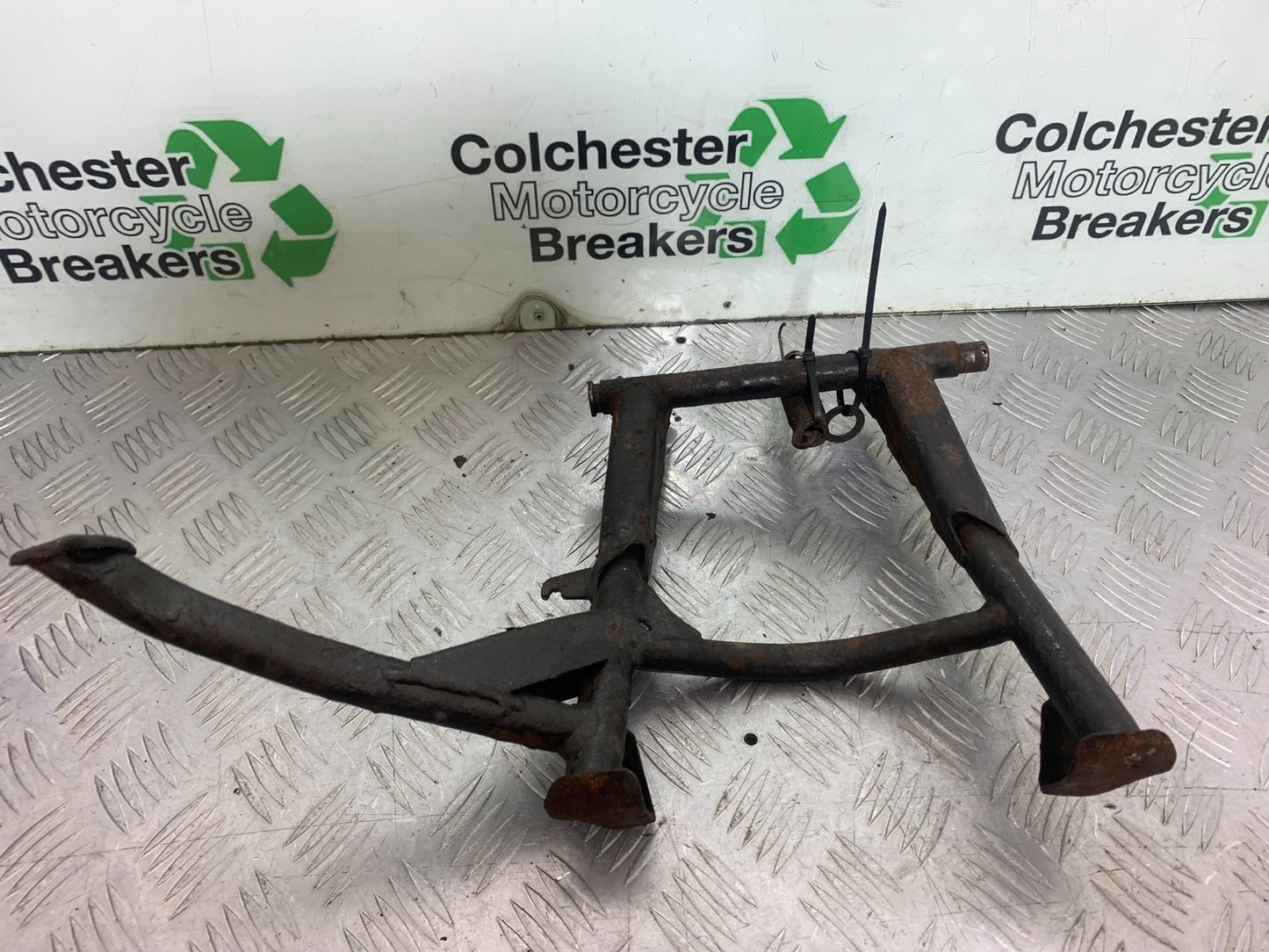 HONDA ST1100 PAN EUROPEAN CENTER STAND  YEAR 1993-2001 (CMB1195)