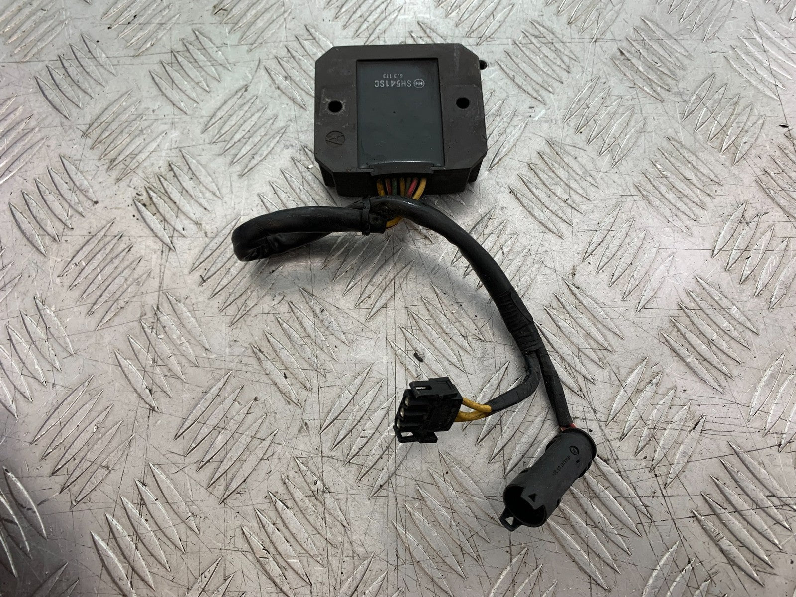 BMW F800 GT REGULATOR YEAR 2013-2017 (CMB1248)