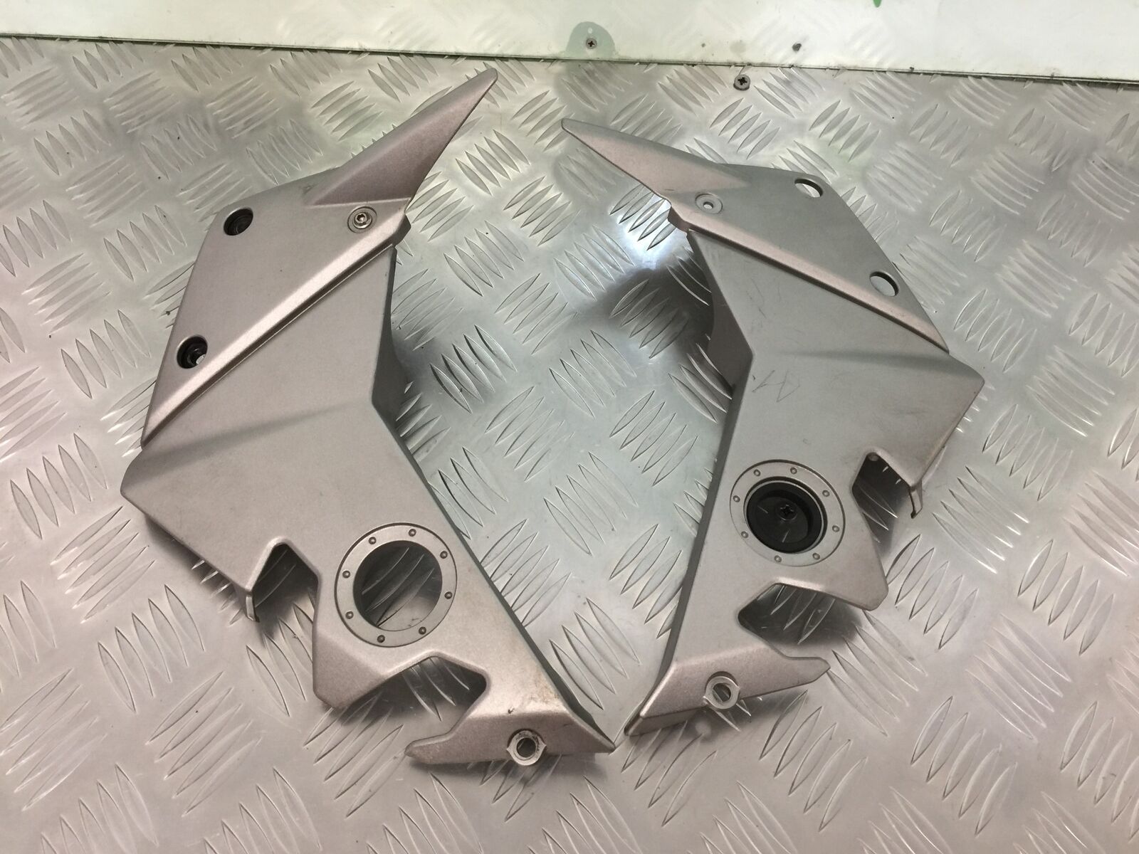 KAWASAKI Z1000 Z 1000 LEFT AND RIGHT FRAME COVERS   YEAR 2007-2009  (STOCK 927)