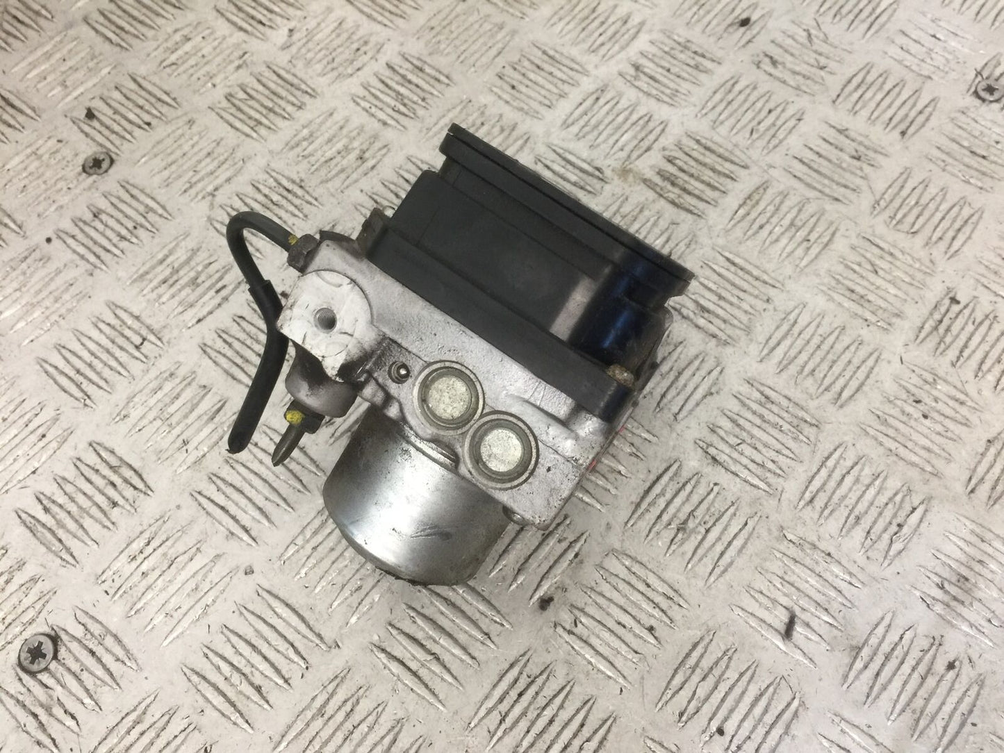 HONDA CB600 CB 600 F-9 HORNET ABS PUMP   2009 (STOCK 869)