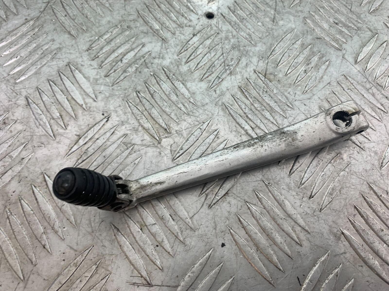 YAMAHA XT125 X XT 125 X GEAR LEVER  2005-2011 (CMB1097)