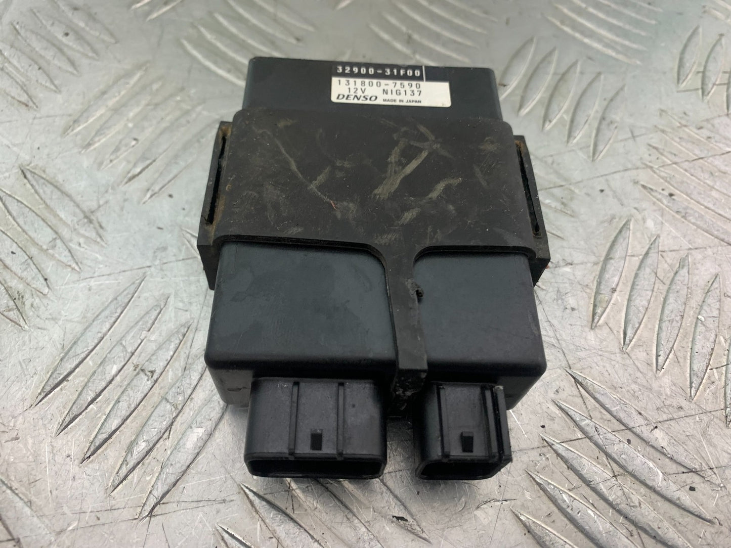 SUZUKI GSF600 GSF 600 BANDIT CDI UNIT   2000-2004 (CMB1269)