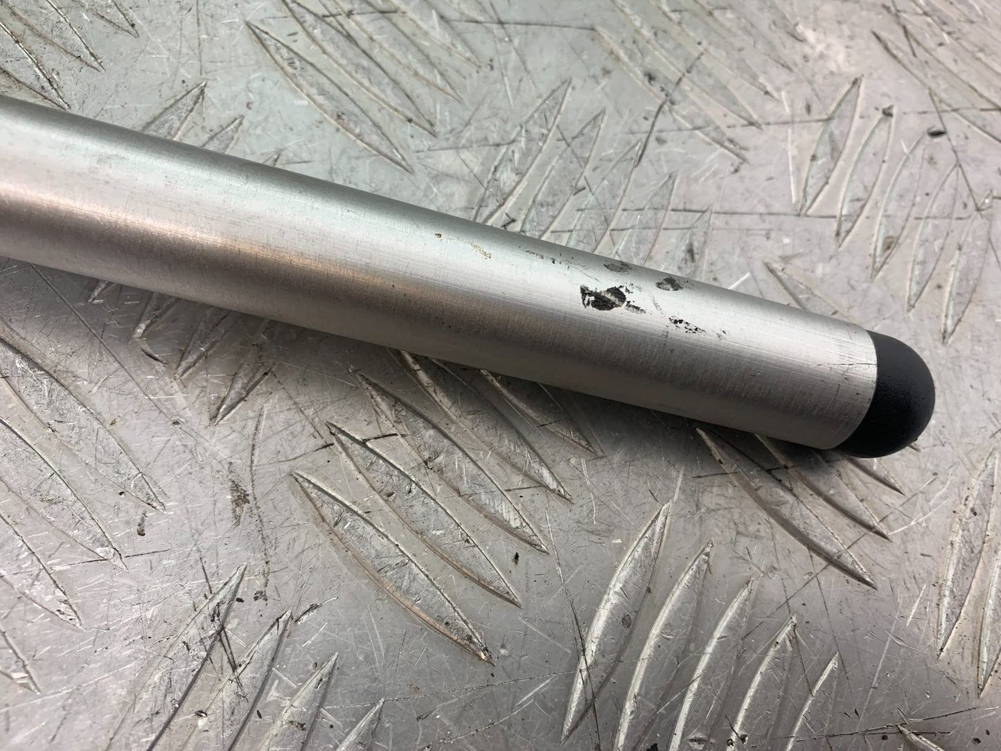 DUCATI 1198 S RIGHT HANDLEBAR   YEAR 2009-2011 (CMB1219)