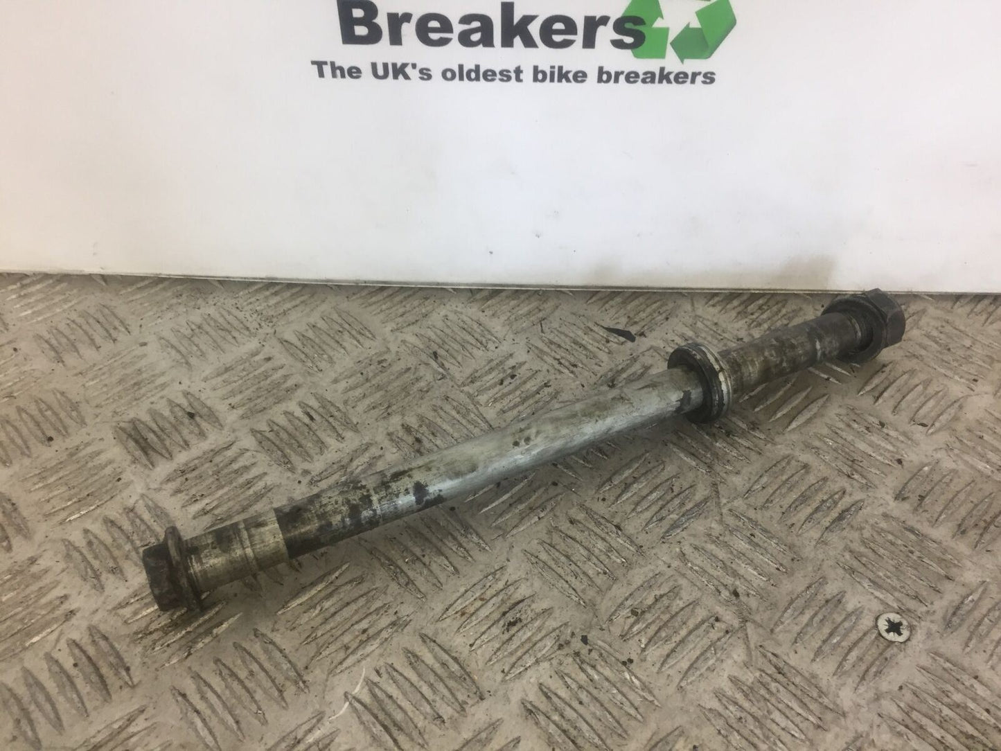 HONDA CBR600 CBR 600 F4i SPORT REAR WHEEL SPINDLE  YEAR 2003