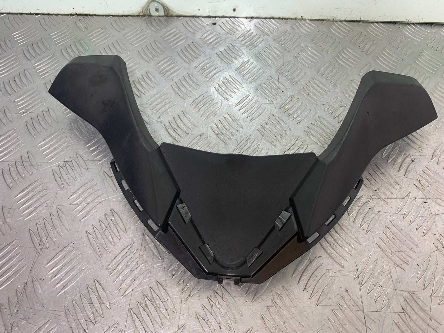 YAMAHA XMAX 300 INFILL COVER YEAR 2017-2020 (CMB1218)