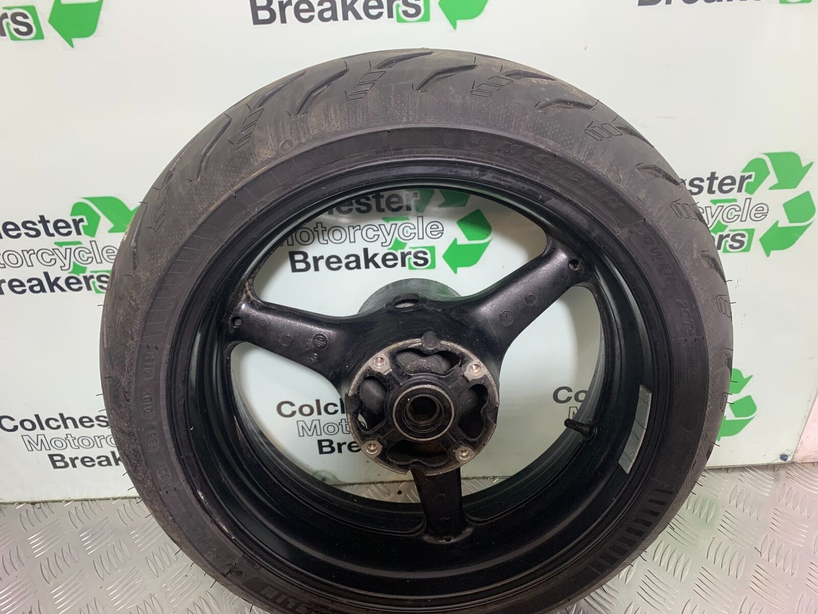 HONDA CBR1000 rr FIREBLADE REAR WHEEL (VERY GOOD TYRE)  2008-2011 (CMB1037)