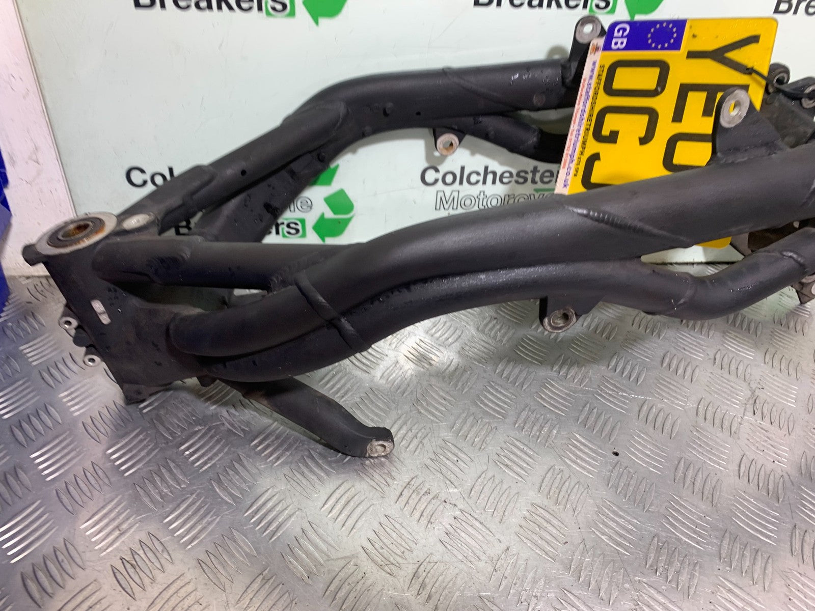 TRIUMPH SPEED TRIPLE R 1050 FRAME REG LOG BOOK  2009 (CMB1183)