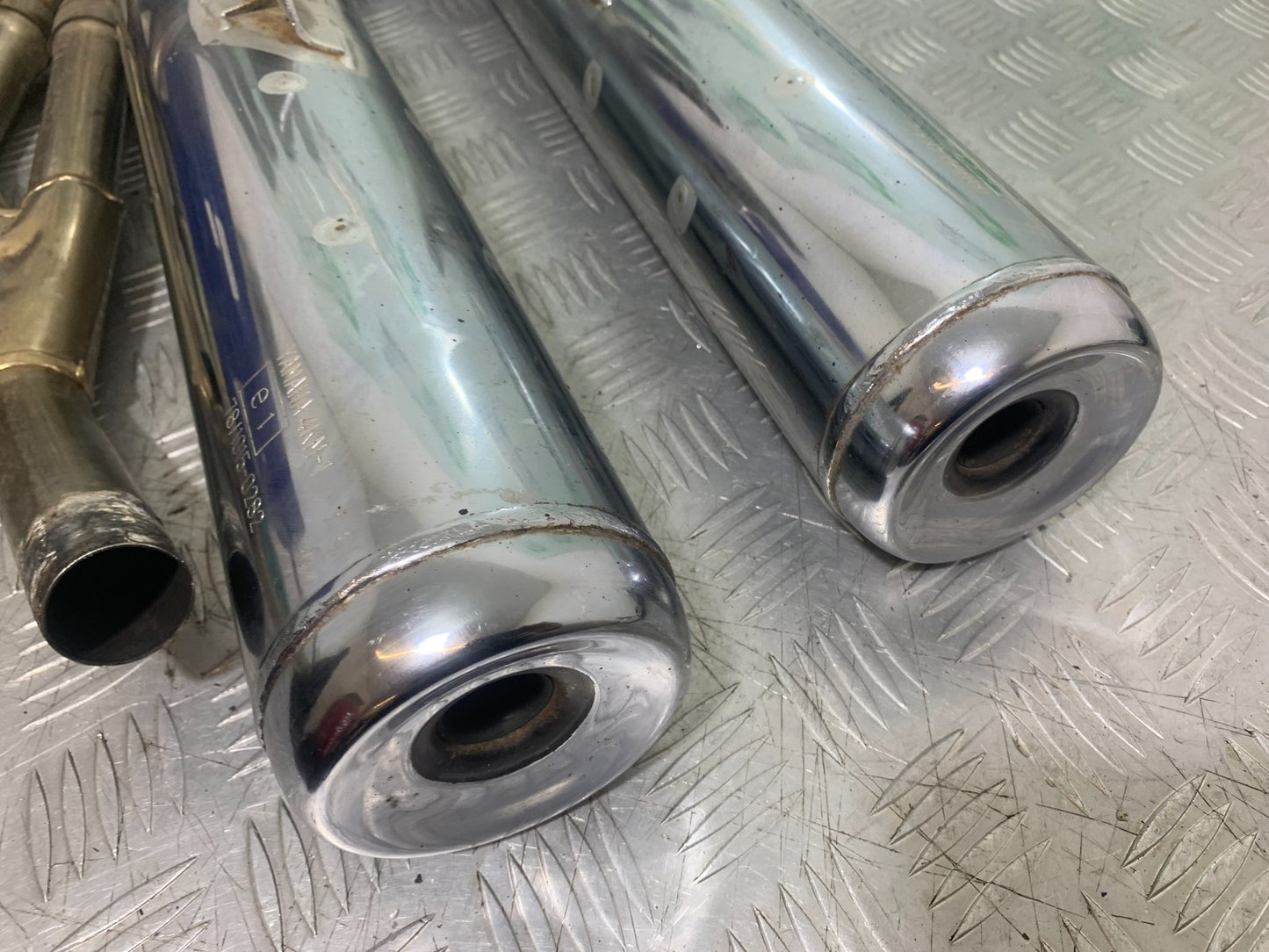 YAMAHA XJ900 XJ 900 DIVERSION EXHAUST  YEAR 1994-2002 (CMB1292)