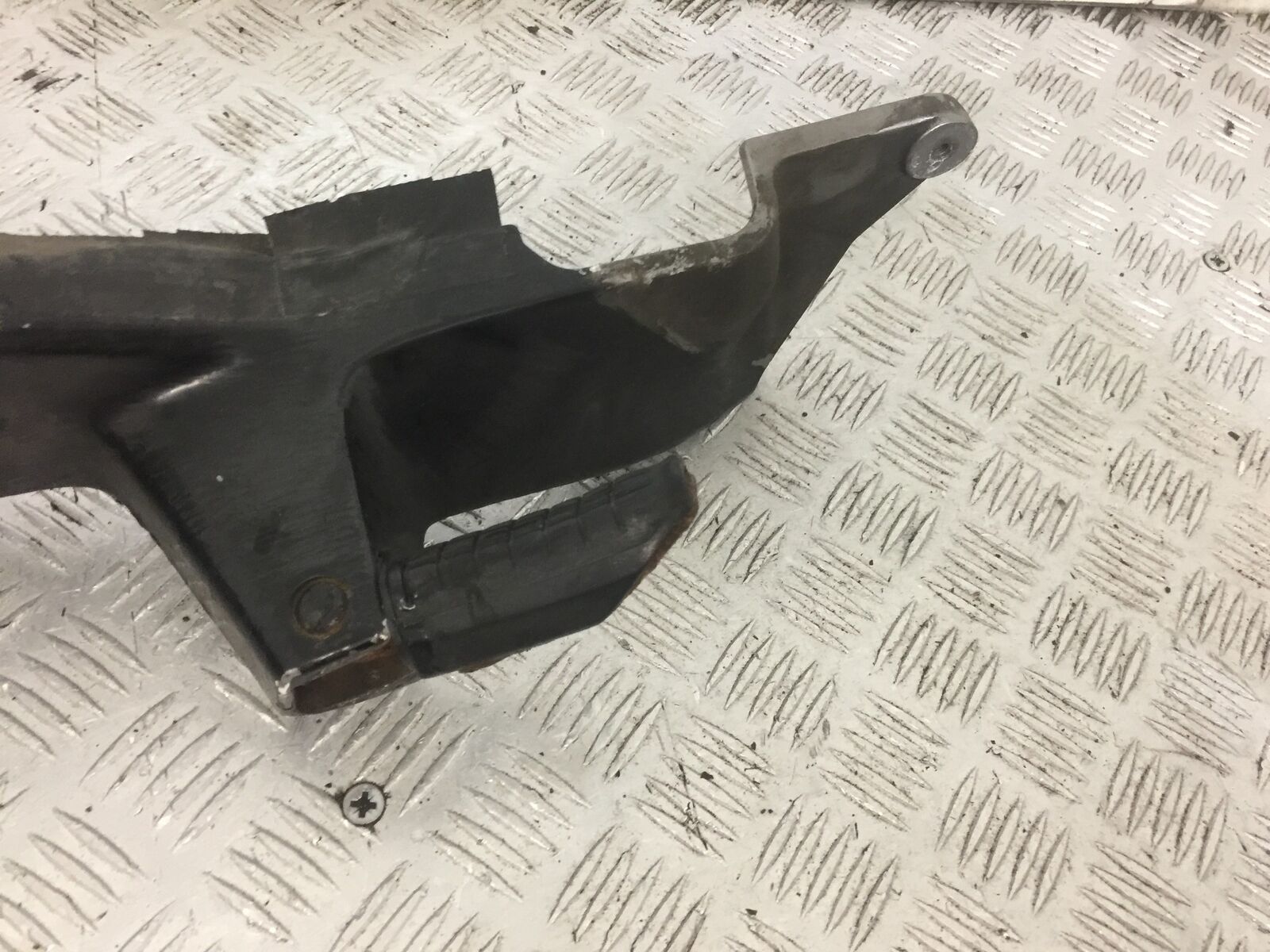 HONDA NT 700 V DEAUVILLE LEFT HANGER  YEAR 2006-2010 (STOCK 840)