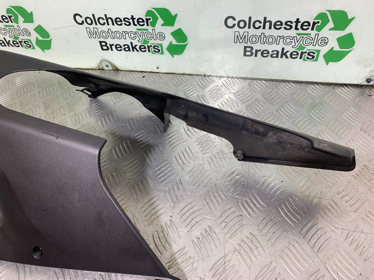 HONDA CBR1000 rr FIREBLADE BELLYPAN   2008-2011 (CMB1253)