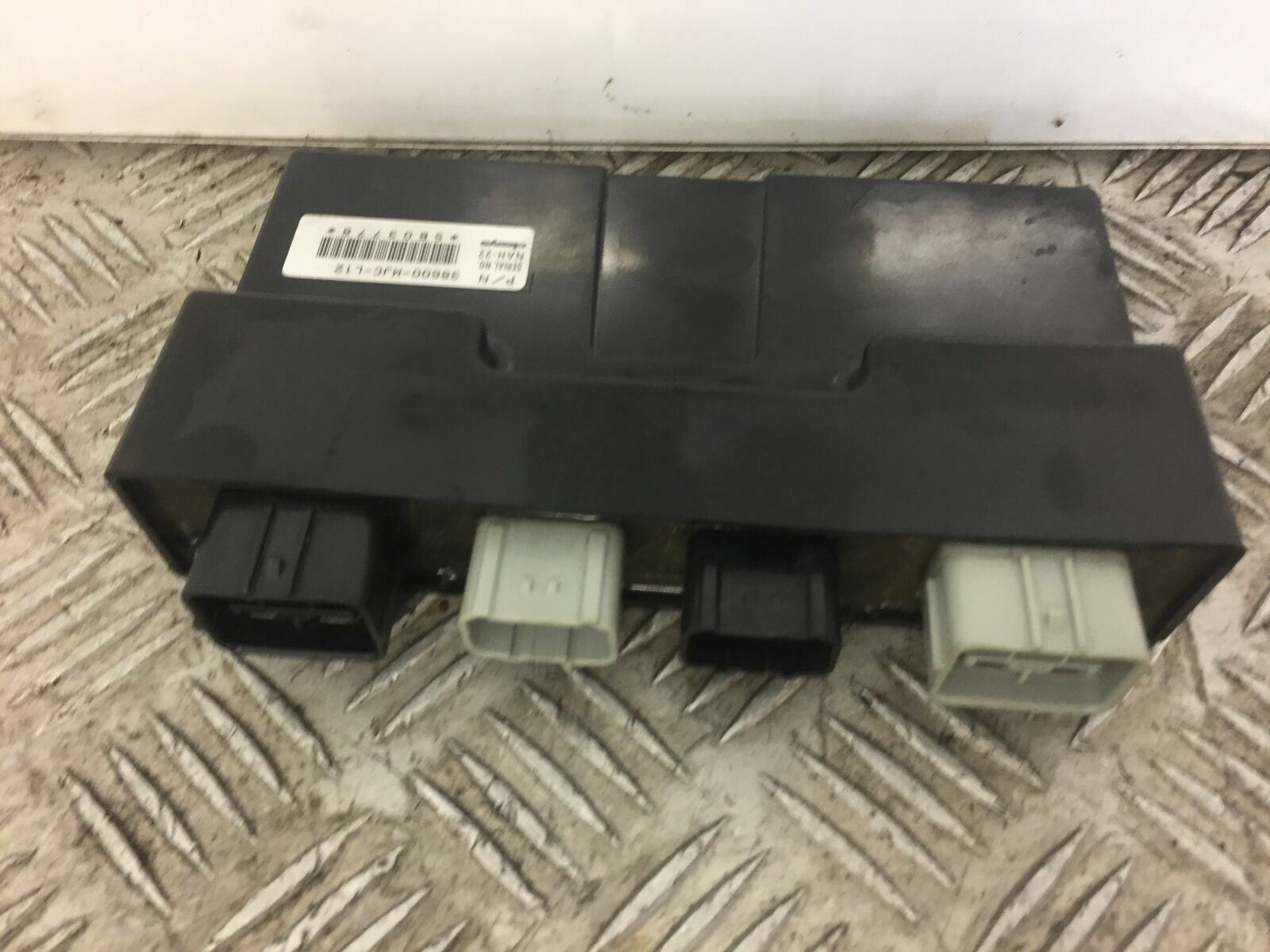 HONDA CBR600 CBR 600 RR ABS CONTROL BOX   YEAR 2015
