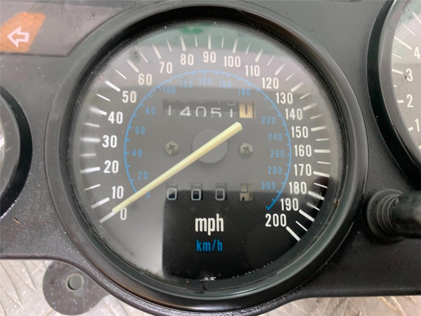KAWASAKI ZZR1100 D CLOCKS SPEEDO DASH   YEAR 1993-2001 (CMB1189)