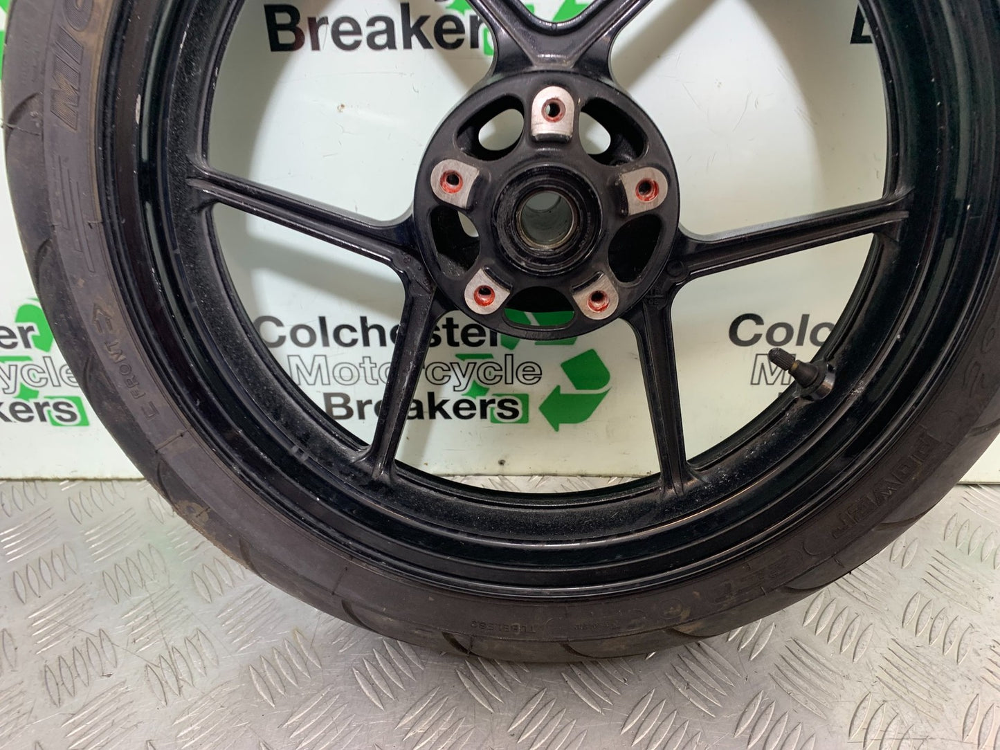 KAWASAKI ZX10R ZX10 R FRONT WHEEL (GOOD TYRE)  2008-2010 (CMB1301)