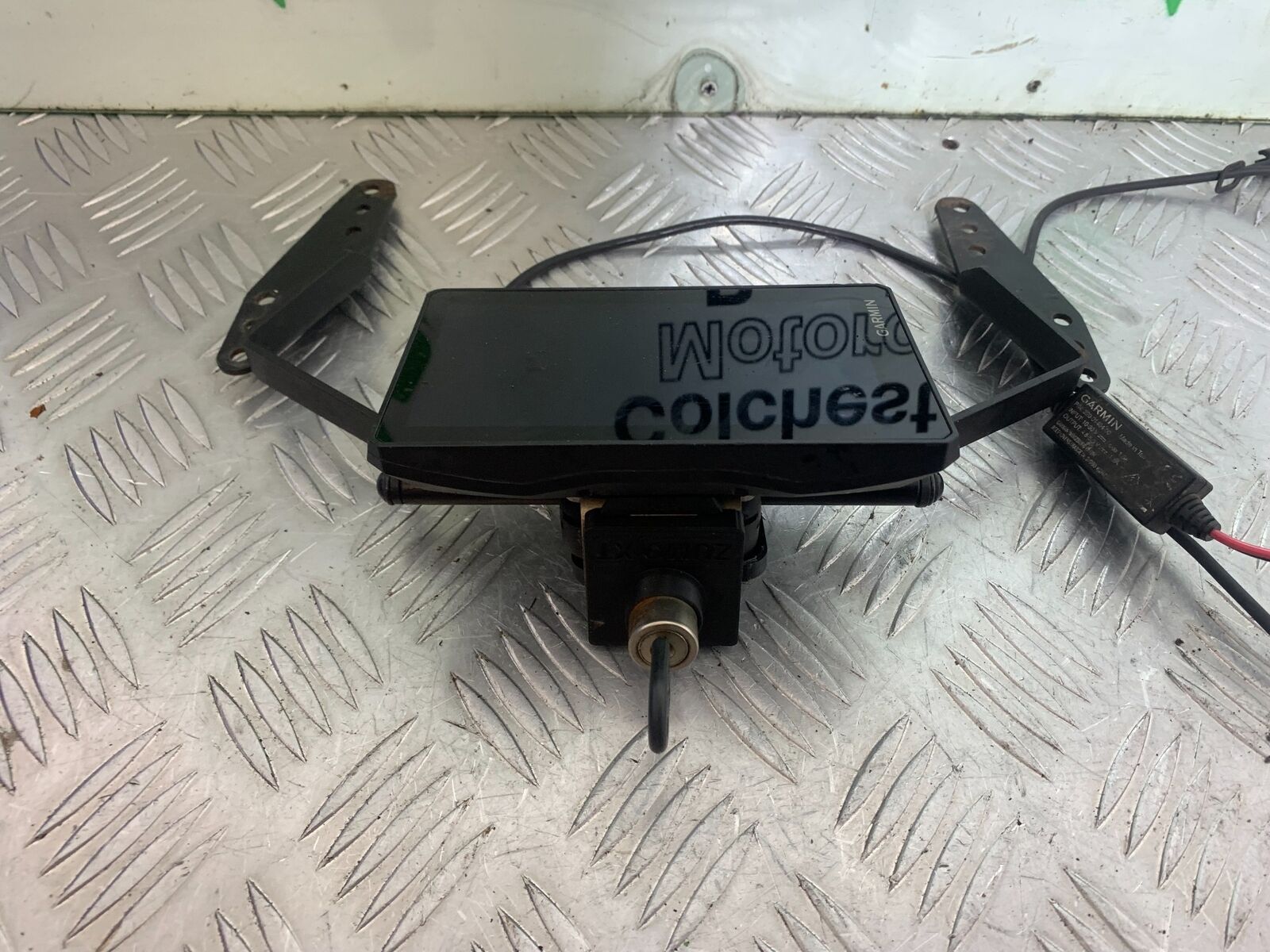 SUZUKI DL 650 V-STROM GARMIN SAT NAV AND BRACKET  YEAR 2020 (CMB1117)