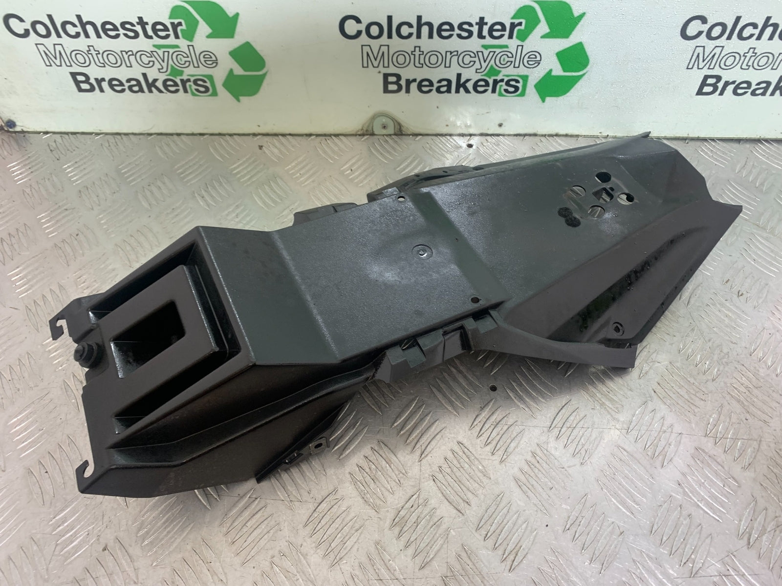 KAWASAKI Z125 Z 125 UNDERTRAY YEAR  2018-2023 (CMB1167)