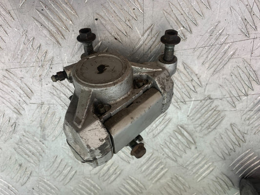 YAMAHA YZF1000 THUNDERACE REAR BRAKE CALIPER YEAR 1997-2000 (CMB1204)