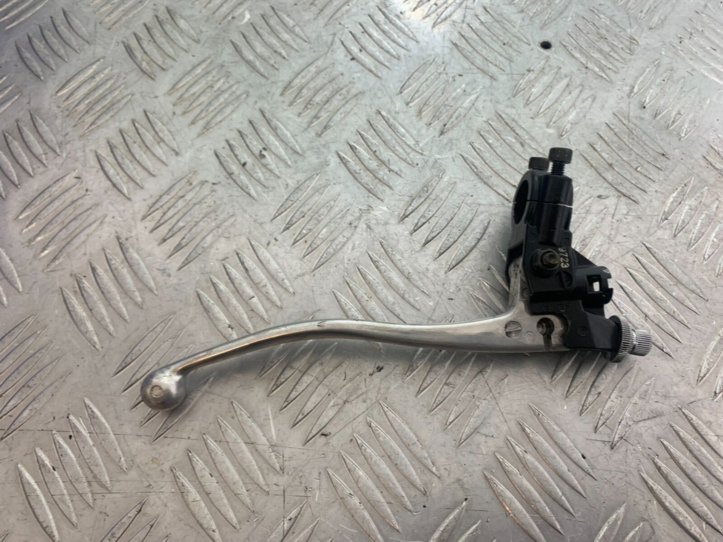 TRIUMPH 955i SPRINT ST CLUTCH LEVER  YEAR 1999-2004 (CMB1124)