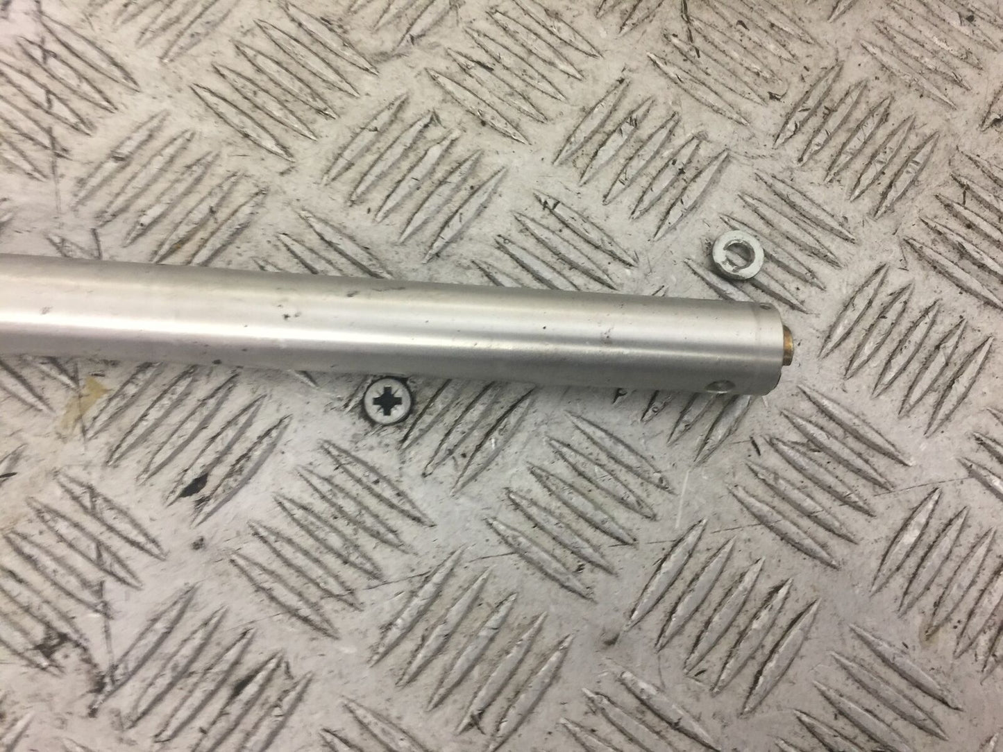 TRIUMPH 675 DAYTONA RIGHT BAR  YEAR 2008-2011 (STOCK 640)