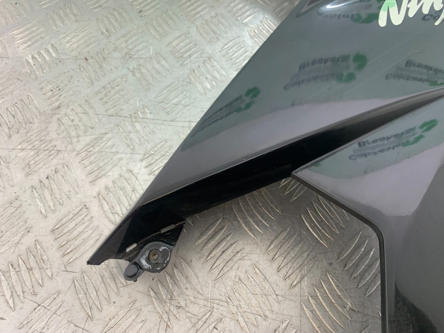 KAWASAKI ZX10R ZX10 R RIGHT FAIRING PANEL  2008-2010 (CMB1206)