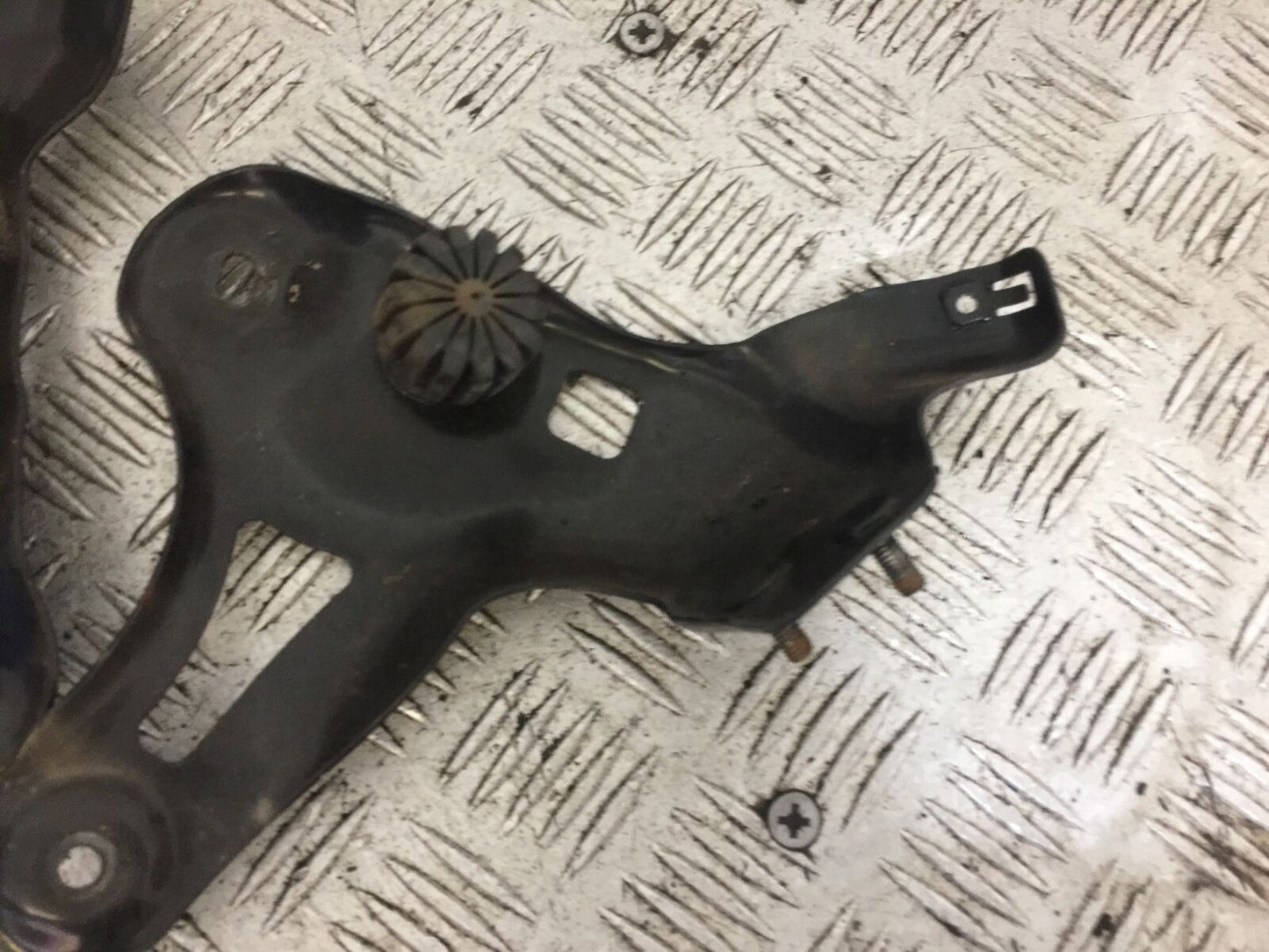 TRIUMPH TROPHY 1215 SE TANK BRACKETS    2012-2017 (STOCK 740)