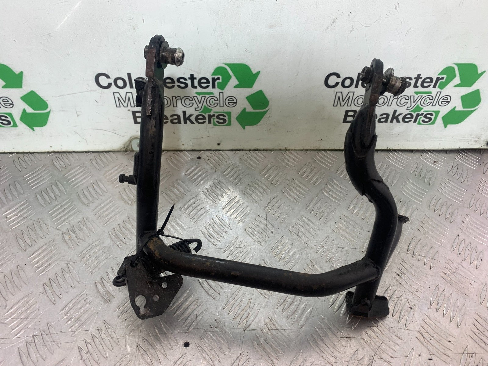 YAMAHA XJ6 XJ6-S CENTER STAND  YEAR 2009-2015  (CMB1212)