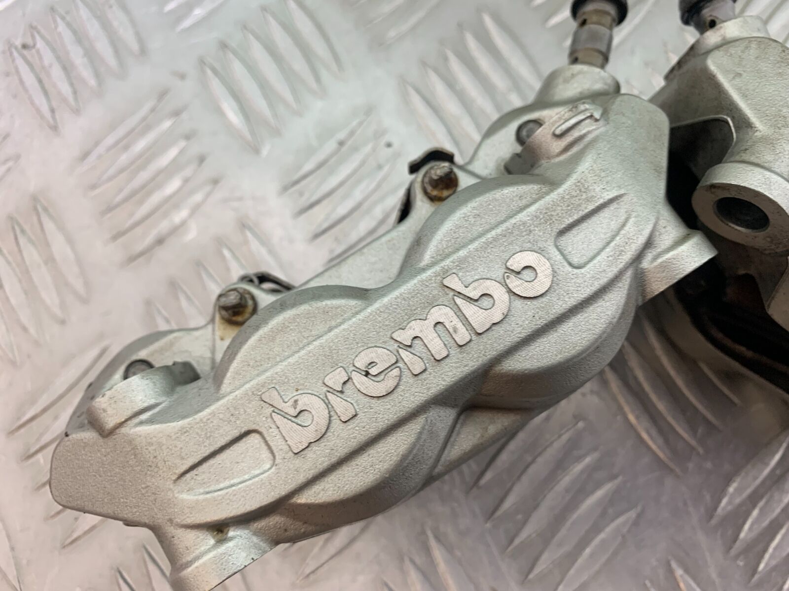 DUCATI STREETFIGHTER 848 FRONT BRAKE CALIPERS   YEAR 2011-2016 (CMB1050)