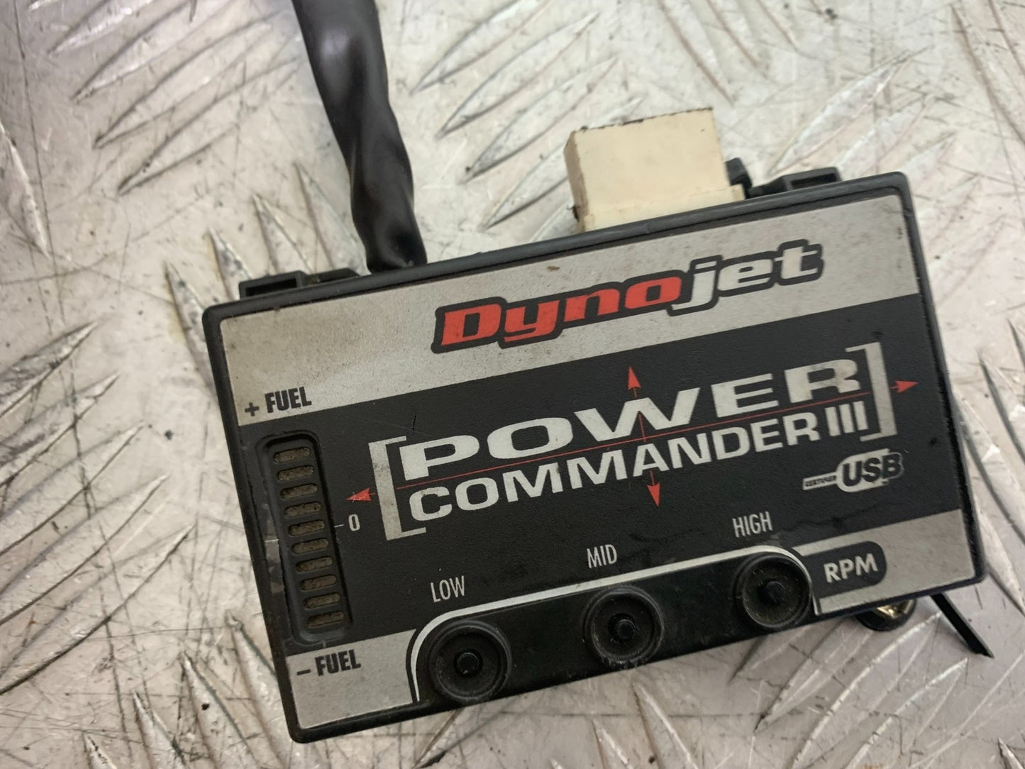 SUZUKI SV1000 SV 1000 S POWER COMMANDER  YEAR 2003-2007 (CMB1293)