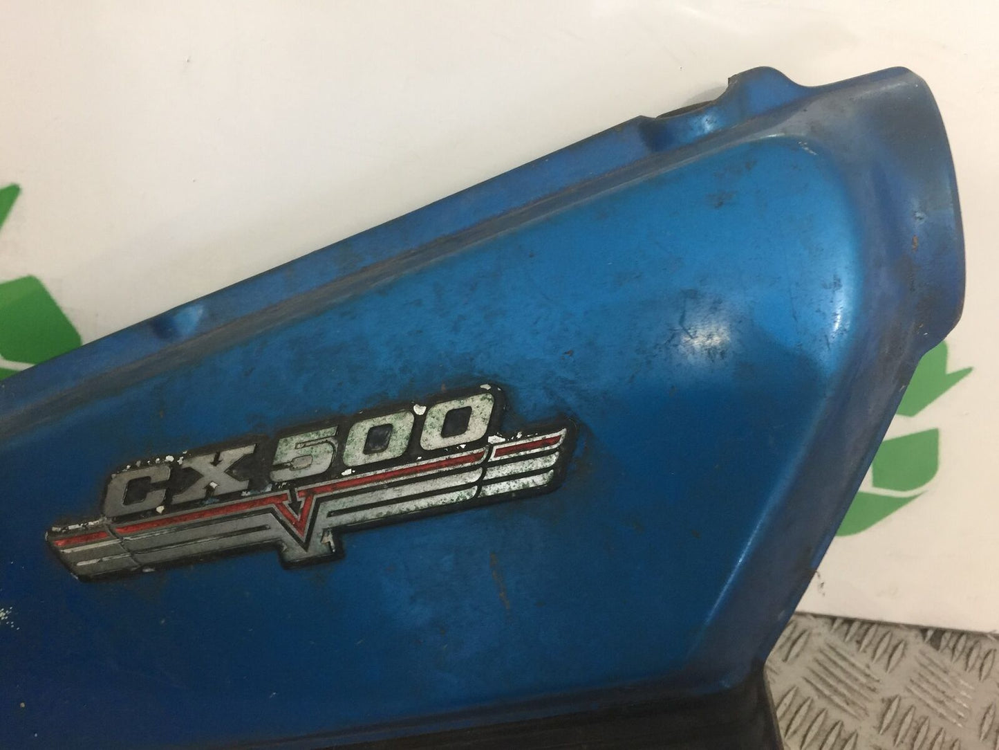 HONDA CX500 CX 500 RIGHT SEAT PANEL YEAR 1980