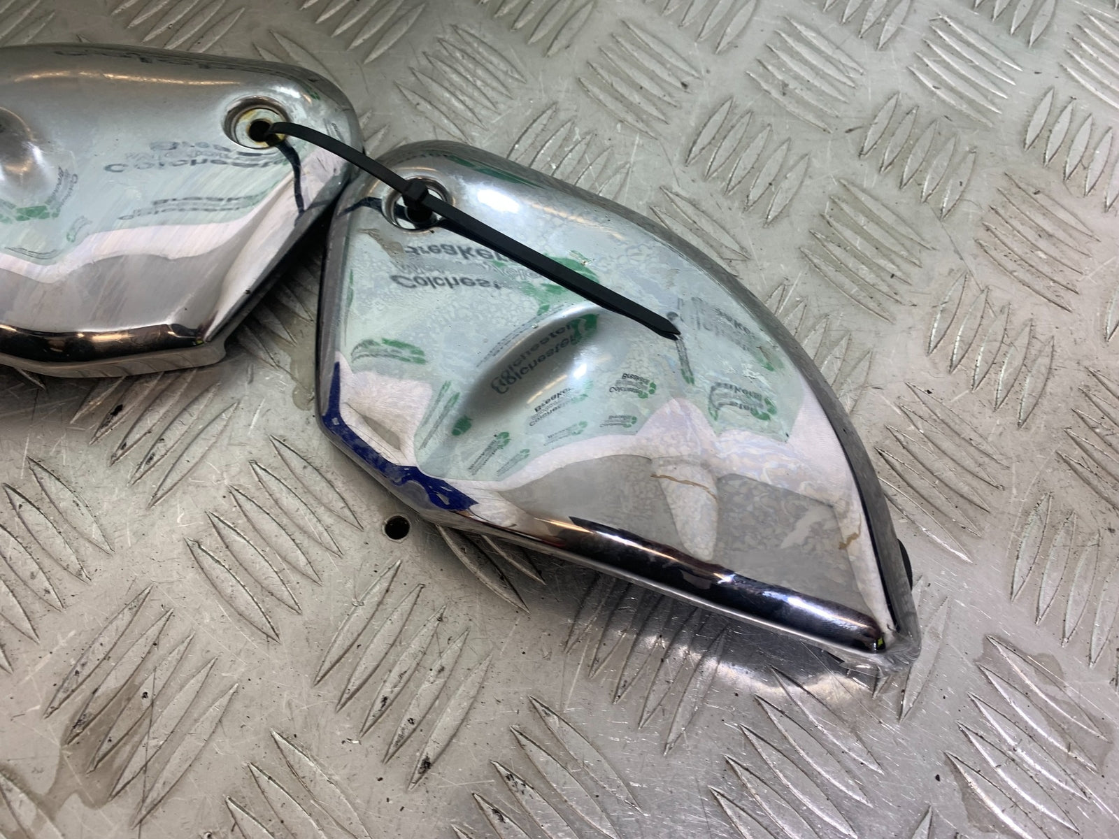 SUZUKI GSF1200  GSF 1200 BANDIT AIRBOX CHROME COVERS YEAR 1997-2000 (CMB1149)