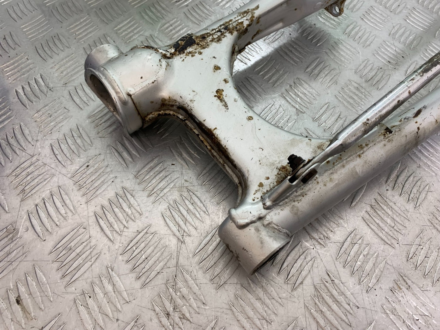 YAMAHA XV1100 XV 1100 VIRAGO SWINGARM  1990-1999 (CMB1243)